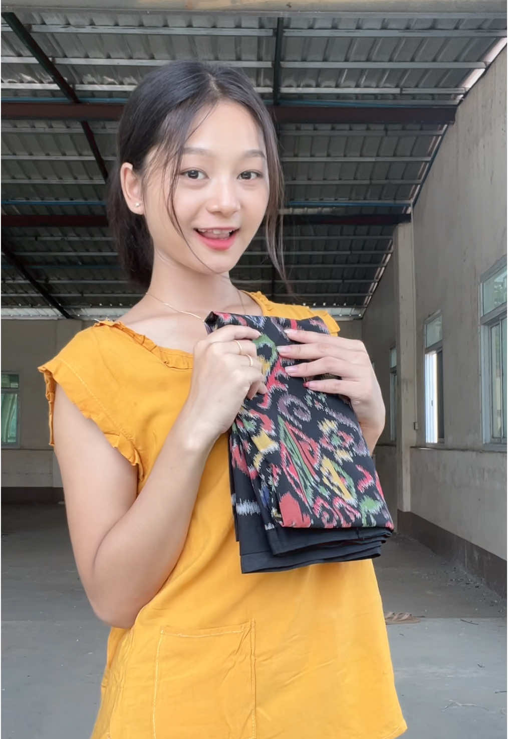 မြန်မာဝတ်စုံလေးဝတ်ပြီးလှတာနဲ့အတိုအပြတ်ဝတ်ပြီးလှတာချင်းကမတူဘူးနော် သမီးတဲ့မေမေတို့ဖေဖေတို့ရဲ့သမီးလေးကိုကြည့်လိုက်တာနဲ့ရင်ထဲကို အေးချမ်းသွားစေမဲ့အလှမျိုးလေးနဲ့ပဲလှစေချင်ပါတယ်တဲ့🌷🌷🌷#N #views #foryoupageofficial #fyppppppppppppppppppppppp #fypシ゚viral #trendjoin 