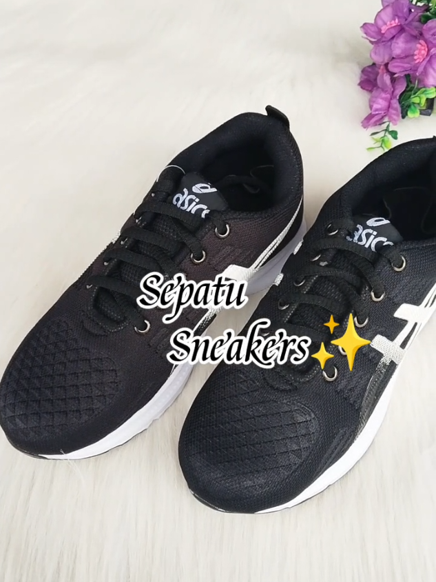 Sepatu Sneakers Terbaru✨ Size 36-40, 39-43 Yuk Gass Chekout Sekarang Di keranjang kuning👇 🛍 #beranda #sekolah #grosirmurah #fypシ゚ #berandafyp #soundviral #fypp #fypage #happyshopping #fyppppppppppppppppppppppp #sepatu #sneakers #sepatuhikking #happyshopping 