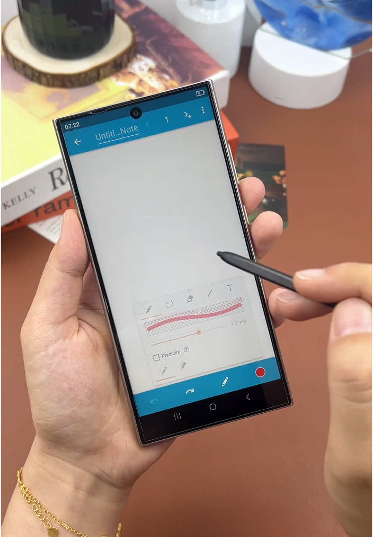 If you are considering a new mobile phone, take a look at this one.#tiktokshop #tiktok #foryou #phone 