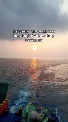 apakah pantas seorang kuli punya harapan setinggi ini#katahariini#masukberandafyp 