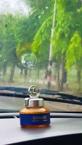 নিজের দুঃখের কথা কাউকে বইলেন না 🙁 #rain #rainyday #foryou #popular #trending #duet #fyp #unfreezemyaccount #foryoupage