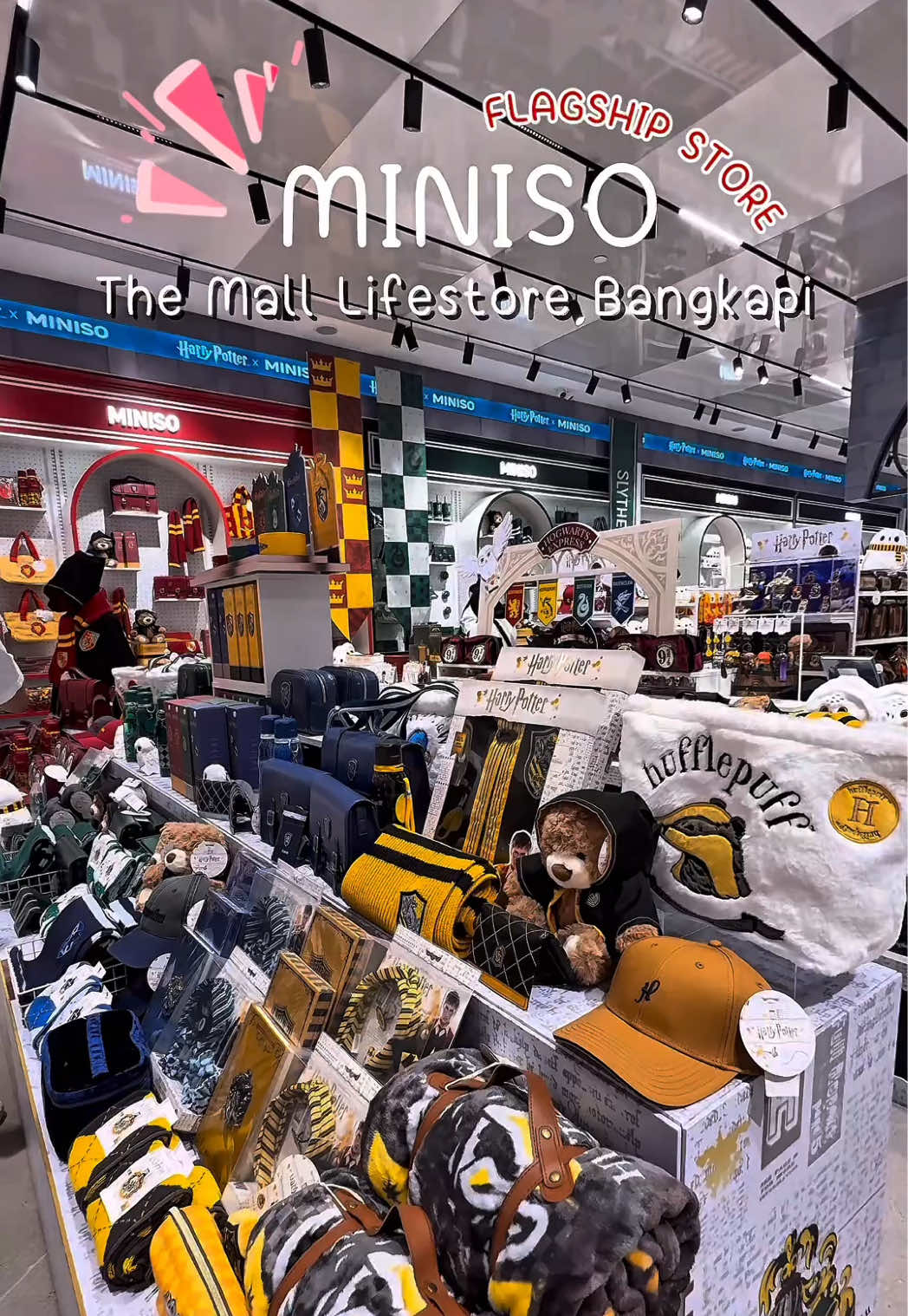 แก!!! Miniso X Harry Potter มาเปิดแล้วที่ เดอะมอลล์ไลฟ์สโตร์ บางกะปิ!!! ของเยอะน่ารักมากกก ควรค่าแก่การตำ! #Miniso #TheMallLifeStore #TheMallLifeStoreBangKapi