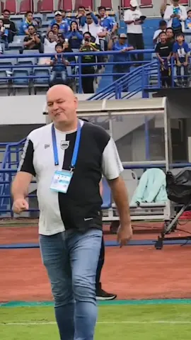 Si Abah Salting🤣😭#persib #coachbojanhodak #bobotoh #maungbandung #fyp #CapCut 