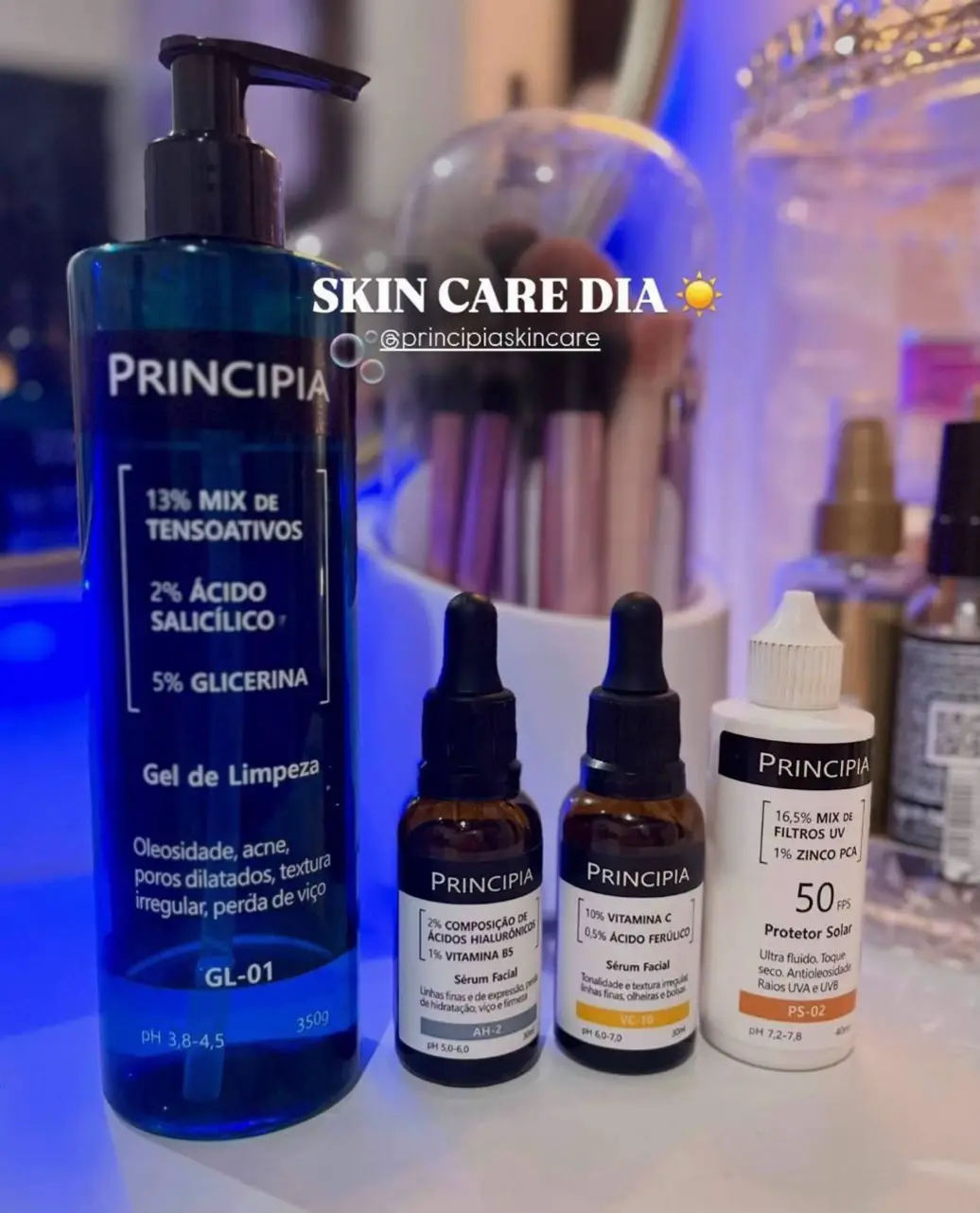 Kit essencial com quatro fórmulas: um gel de limpeza com mix de tensoativos + salicílico + glicerina, um sérum de vitamina C + ferúlico, um sérum de composição de ácidos hialurônicos + vit.B5 e um protetor solar fluido antioleosidade com mix de filtros UV + niacinamida, FPS 60, toque seco e com eficácia contra raios UVA e UVB.#achadinhosdashopee #achadinhos #kitprincipia #principia 