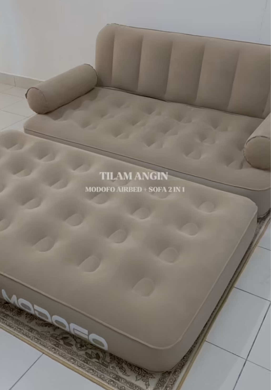 Selesa betul MODOFO multifunctional air sofa bed ni ! Malam tengok movie depan tv pun syok jugak ni 😻🍿 #modofo #airbed #modofoairbed 