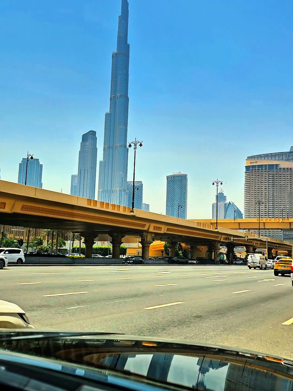 dubai #dubai #dubai🇦🇪 #dubaitrending #tiktokviral #tiktoktravel 