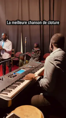 Nous disons merci avec @Joel MVELE❤️🙏🏾 ❤️🙏🏾 #adorationchretienne #musiquechretienne #piano #chantre #pourtoi #pourtoipage #fyp 