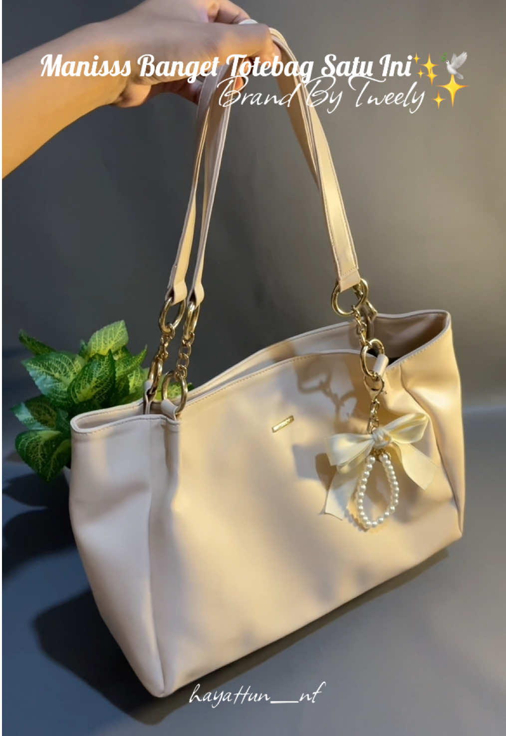 Maniisss bangett yaa , harganya murmer dibawahh 100ribuan dapat secantik ini dongg  #tascantik #taswanita #totebags #totebagaesthetic #tweelyforbag #fypage #fyppppppppppppppppppppppp #fypシ゚ 