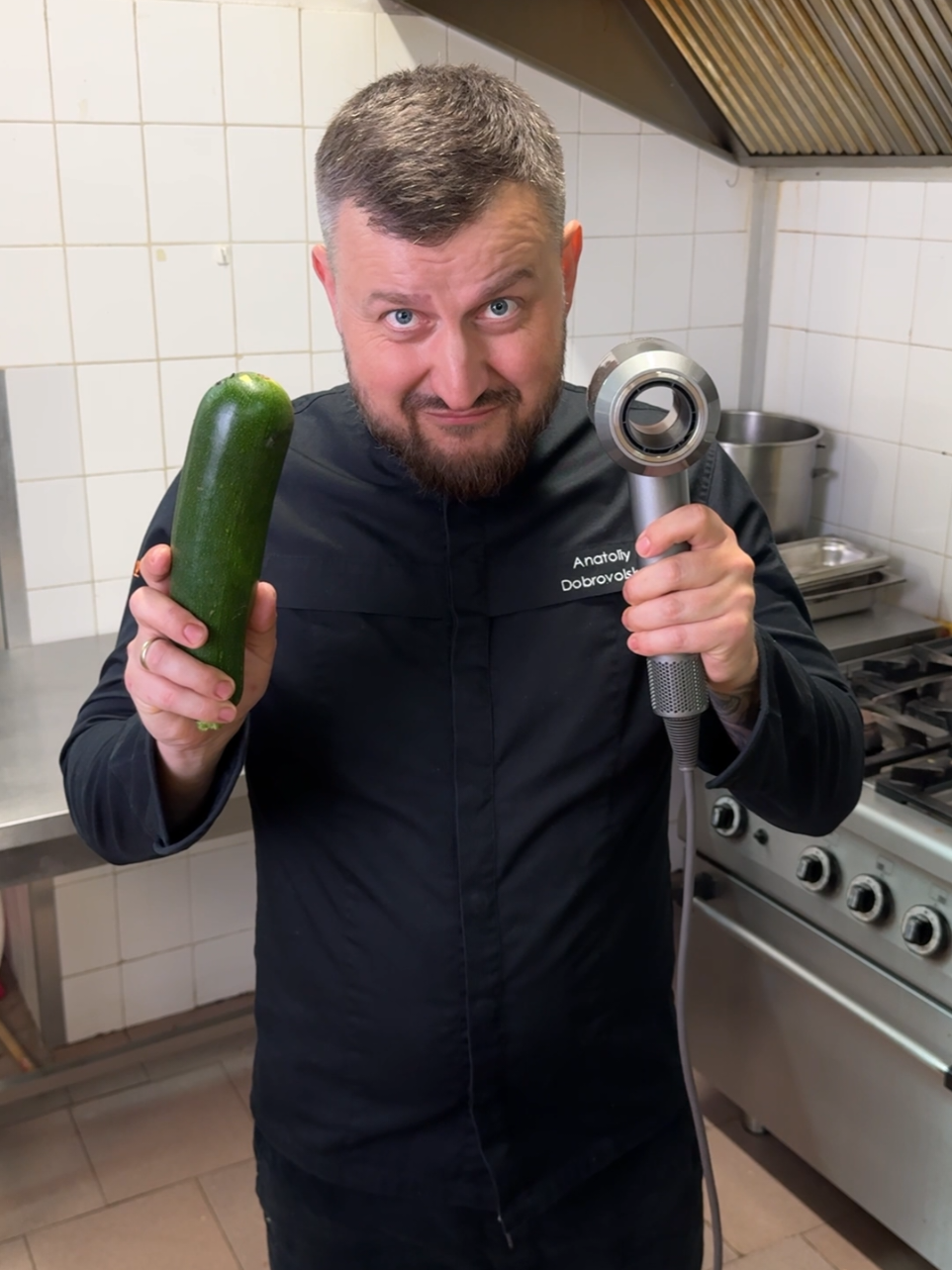 My inspiration @You Suck at Cooking  Tried to suck the core out of a zucchini with a hairdryer…
 Didn’t go as planned!
 🥒💨❌😂
 #zucchinihack #kitchenfail
