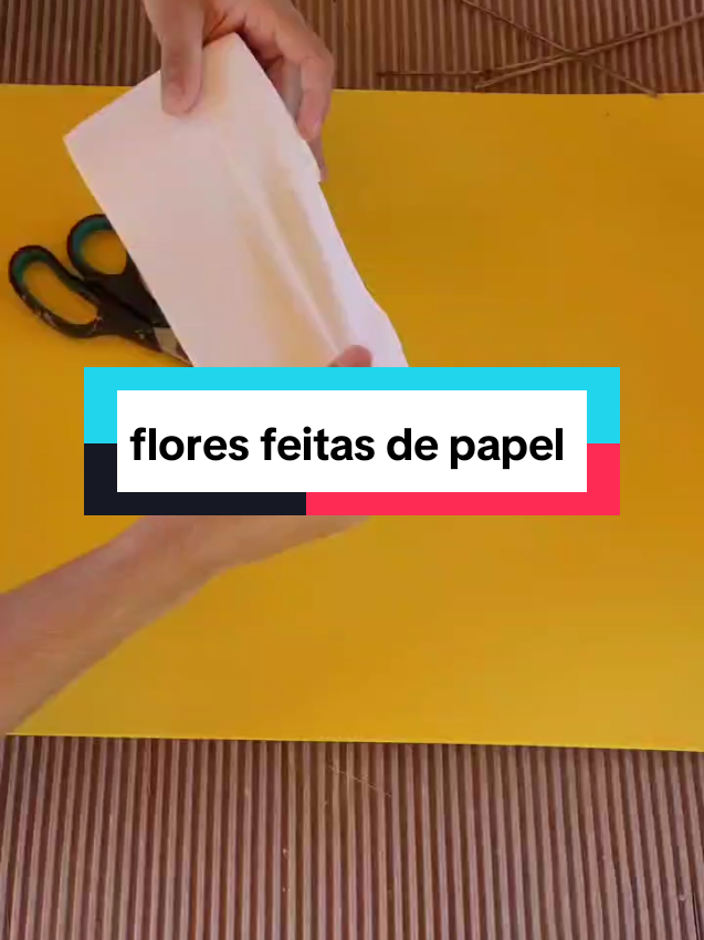 #art ,artesanato, flores feitas de papel. 