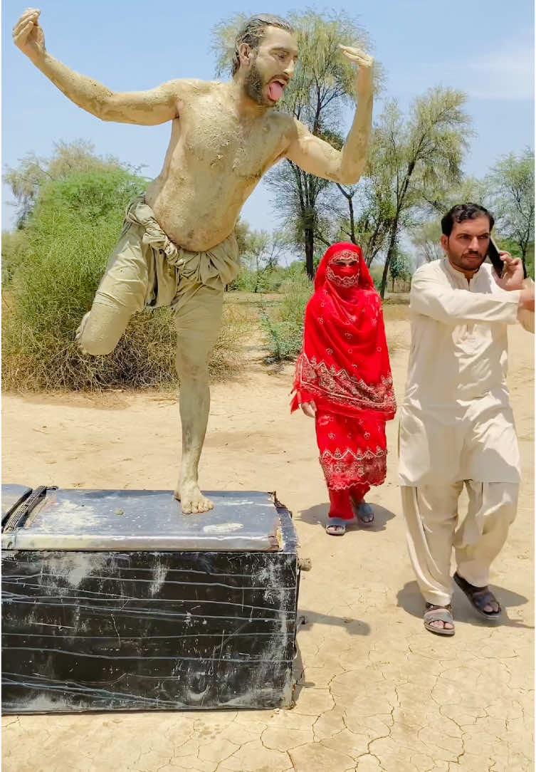 Akhir Satachu ne larki ko freazer mein q dala 🥺#teamshafqat #fyp #viralvideo #funnyvedeo #shortstory #unfreezaccount #usatiktok #funnymoments #teammts #teamshafqatextra 