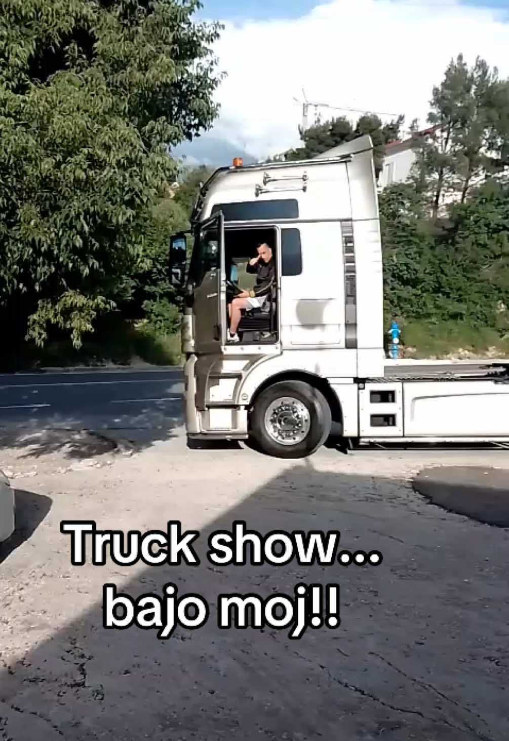 #truck #truckshow #greben#pivac#fyp #fyppp #fyppage #trendiing #viralvideos #zajebancija #cafezale#hosearmando 