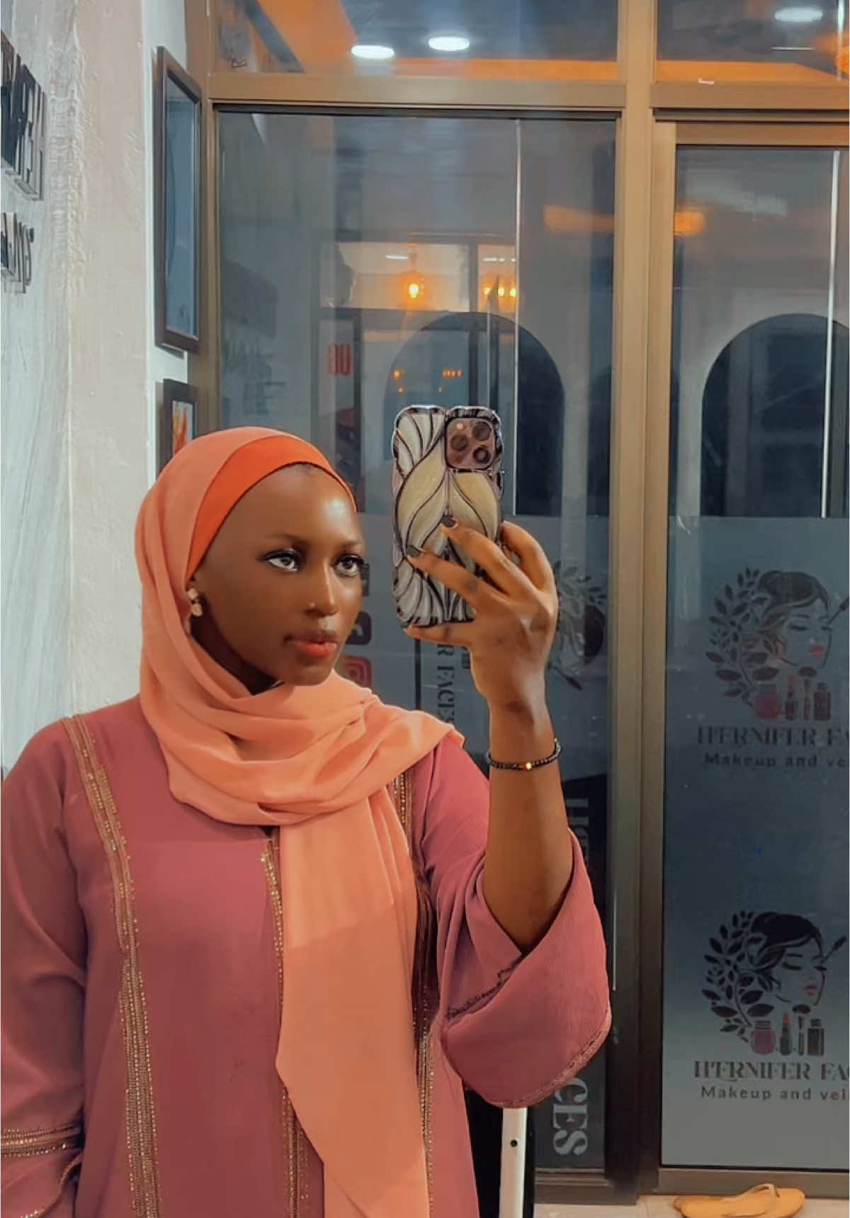 Nsimye mundabeko lelo 😀😀😀@Masha_styles22🧕 @🤎shakyrah ghiisha💍💵 @Swabbie Gadget 📲 @Mrs . W256 @ramkizy @nakatomariam862 @Lubega 