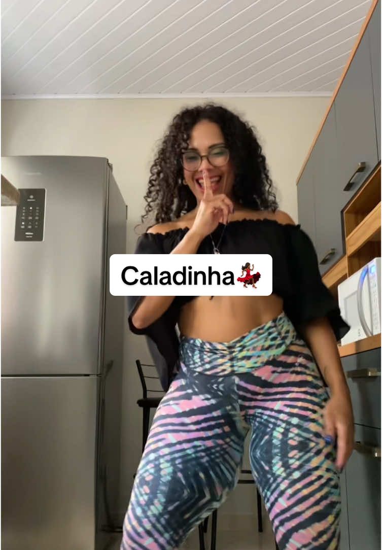 Senta e cala a boca #dancinha #dancinhasdotiktok #tiktokbrasil #coreografia #viral_videos 