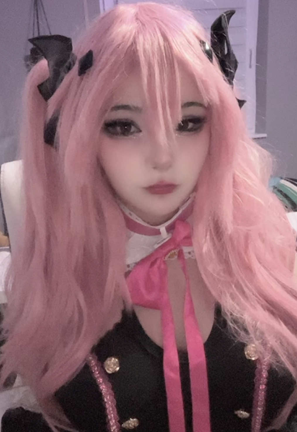 Whats stoppin u >:C #krul #krulcosplay #seraphoftheend #seraphoftheendcosplay #krultepes #krultepescosplay #cosplay #onedayijustwannahearyousayilikeyou #whatsstoppingyou 