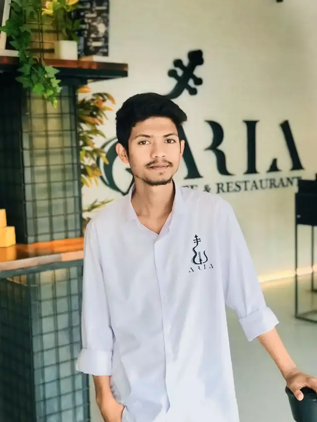 ২০৬ রাত ঘুম হয় না 🥹