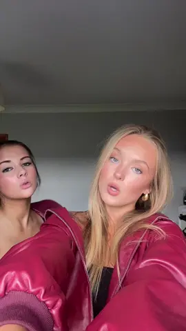 💋🖤