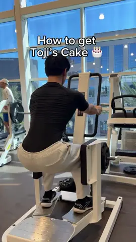 GET EM IN BEFORE MAY 15 TYSM FOR THOSE WHO’VE ENTERED ALREADY ILY ❤️❤️❤️ remember to use the hashtag or I can’t find yall!! #jeffzartcontest Comment if you wanna see the full workout video, like and share for the Jacko pose recreation 😉 #tojifushiguro #toji #fitguys #Fitness #workout #jjk #jujutsukaisen #gluteworkout