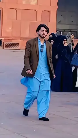 #fyp #foryou #foryoupage #trending #tiktok #viralvideo #sohailtanha6560 