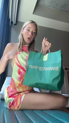 I’m actually ordering 2 more of the fries while I’m posting this hahaha @sweetgreen 