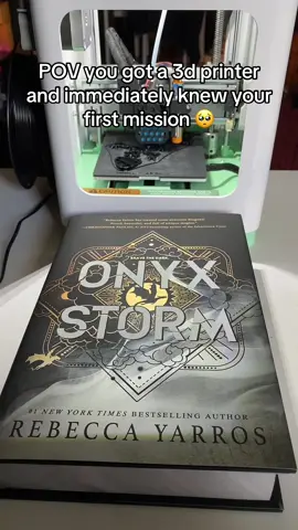 The camera really doesn’t do them justice! #tairn #andarna #fourthwing #ironflame #onyxstorm 