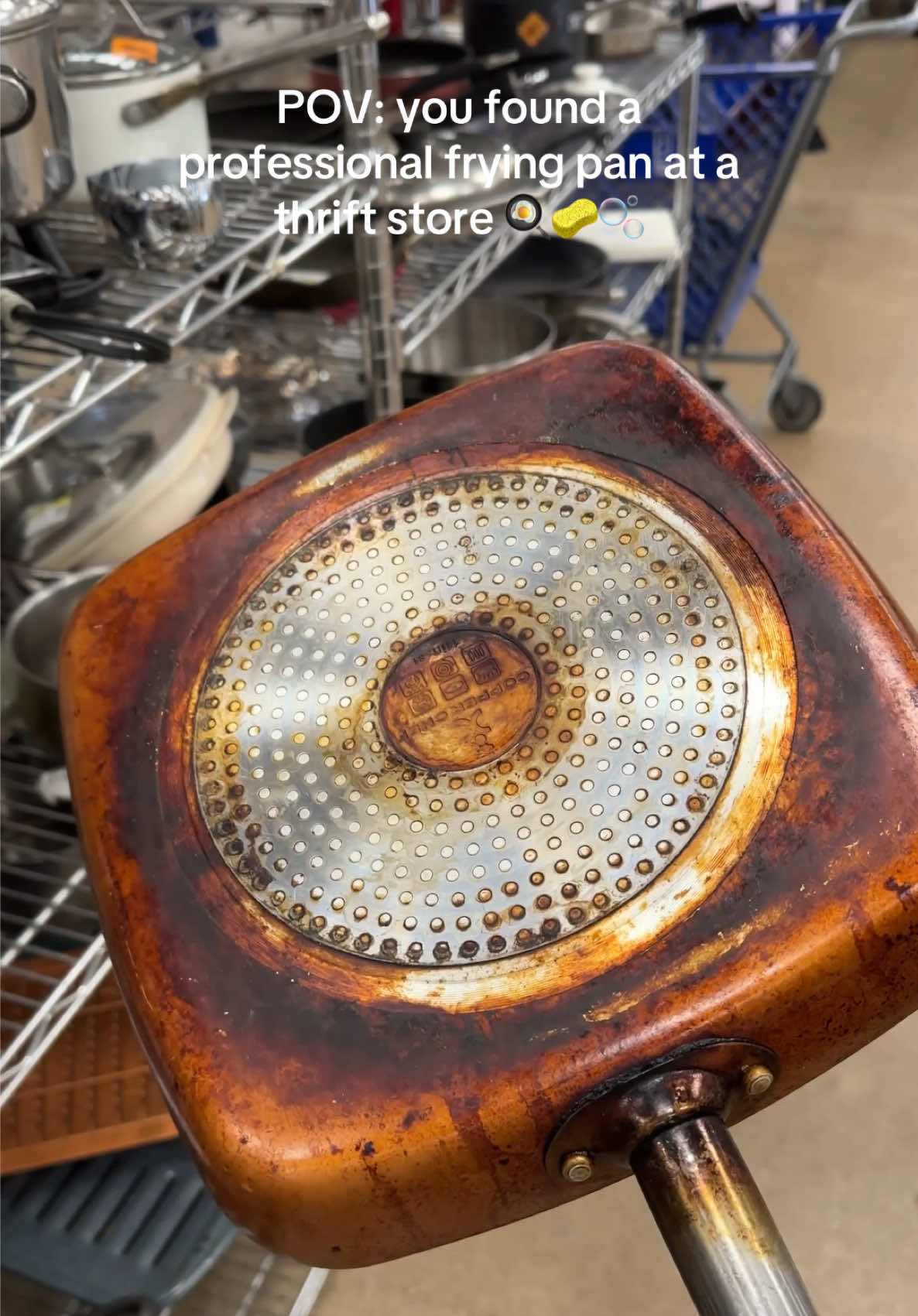 Write if I found your frying pan 😅😅 #CleanTok #asmr #restoring #asmrcleaning #asmrvideo #washing #restoration #cleaning 