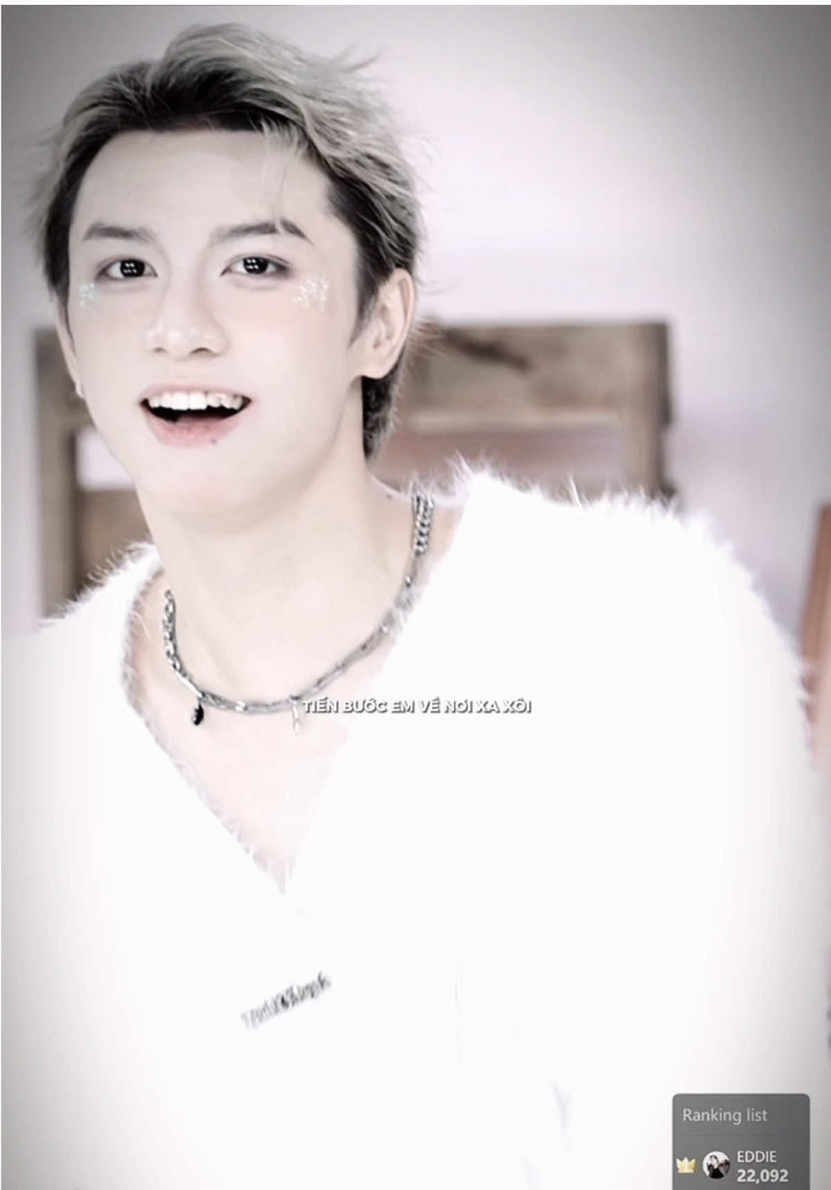 Bộ này đẹp!!!  #Eddie #SkyBorn 