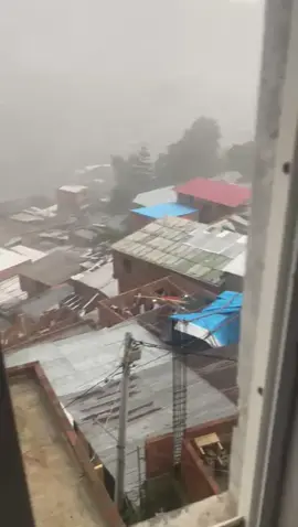 Dios te piedad con esta #emergency sos 🆘 en Robledo Vallejuelos 🙏🏽🙏🏽🙏🏽@Alcaldía de Medellín 