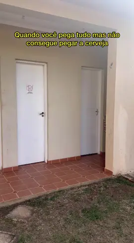 A cerveja não né kkkkkkk