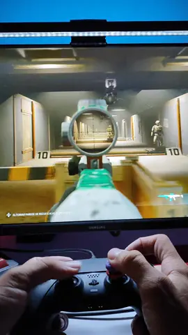 assistência de mira rotacional #codbr #codwarzone #callofdutyclips #warzone #ps5 #cod #callofduty 
