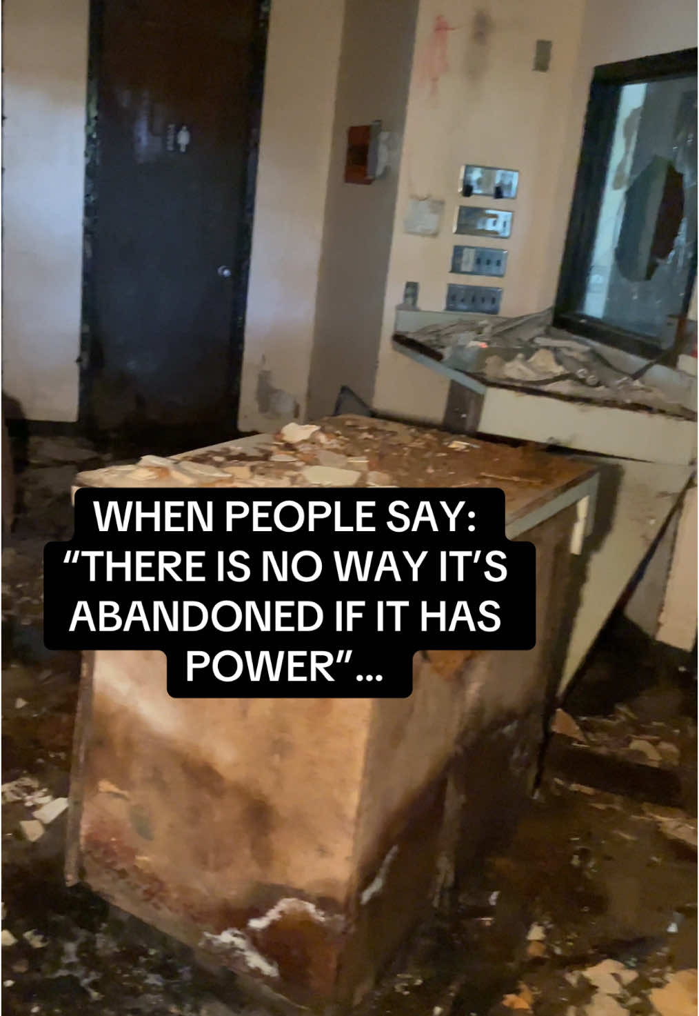 So many abandoned places I’ve explored have had power still running even if it’s just a little bit and to only parts of the property or building. This can happen for many reasons. Sometimes power is never properly disconnected by power companies, sometimes squatters find way to run power to a building illegally. I’ve seen this in a prison before where over 500 feet of extension cords were used to hook up power from a light source of a building next door. #fyp #explore #abandoned #urbex 