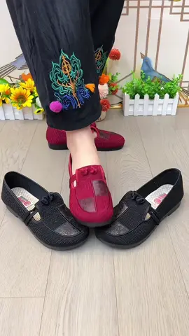 Giày lụa nữ thời trang #giaynu #giaylua #giaynuxinh #giaydep #giaynuxinh #giaynucaocap #giaynuhottrend #giayluoi #xuhuong 
