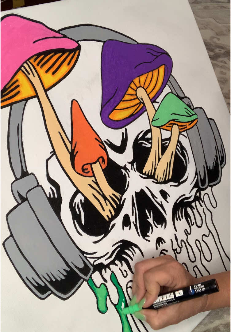 #sploinkyskull #sploinkyassmusic #subtronics #posca #poscamarkers #poscaart #uvreactive #uvart #makingmefeelweird @subtronics 