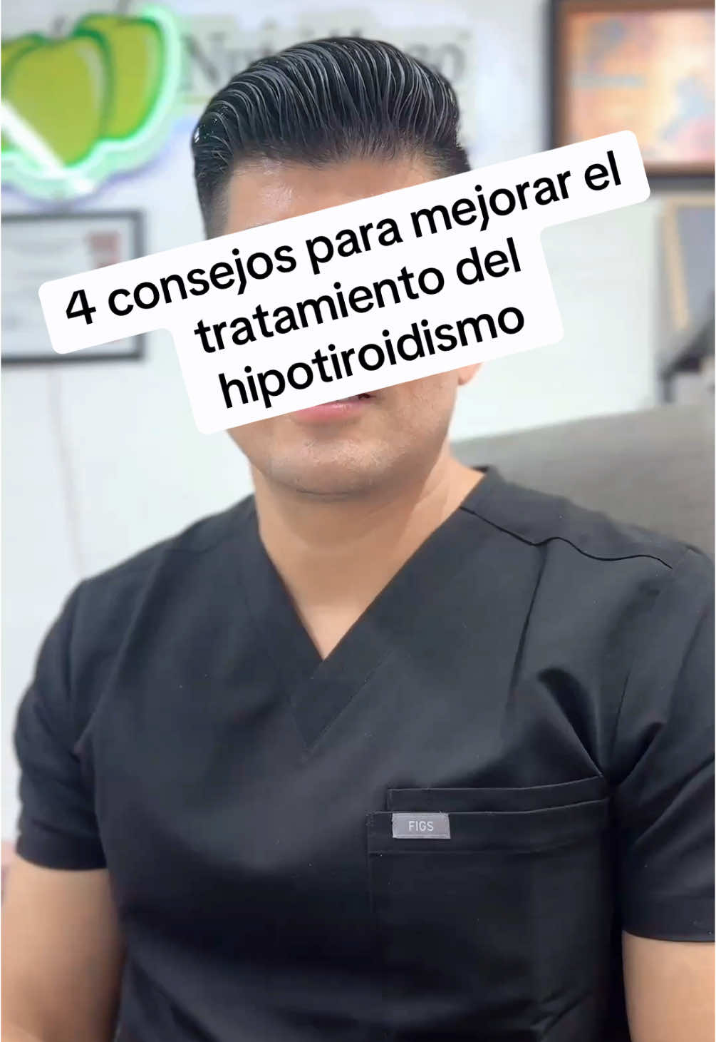 Hablamos sobre cómo optimizar el tratamiento del hipotiroidismo más allá de solo tomar una pastilla. Compartimos 4 consejos: Seguir una alimentación antinflamatoria con alimentos antioxidantes, Tomar suplementos de selenio, Mantener una buena higiene del sueño, y Probar baños de agua fría. #crearorsearchinsights #hipotiroidismo #tiroides #mexico 