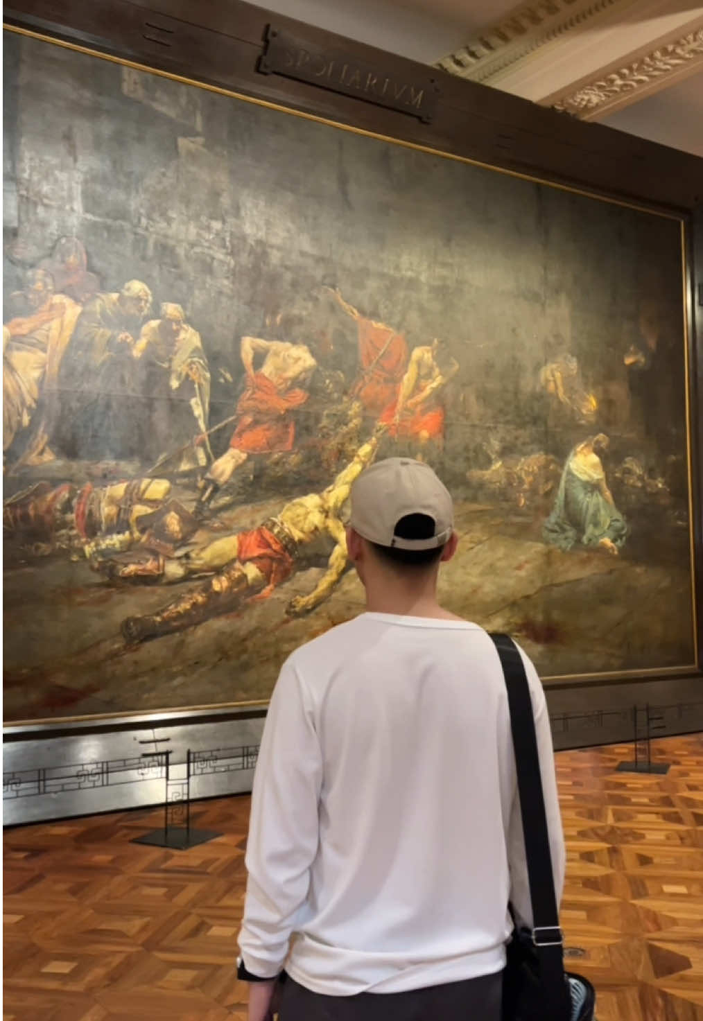 Seeing this in person was unreal 🫶🏻 #spoliarium #nationalmuseum #museum #manila 