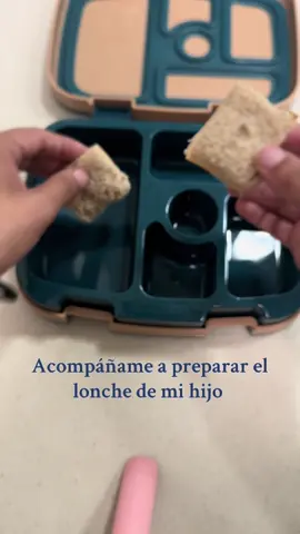 Me encanta esta lonchera y todos los diseños que tienen.  #lunchideas #kidslunch #schoollunch #daycarelunch #toddlerlunch #toddler #baby #lonche #packinglunch 