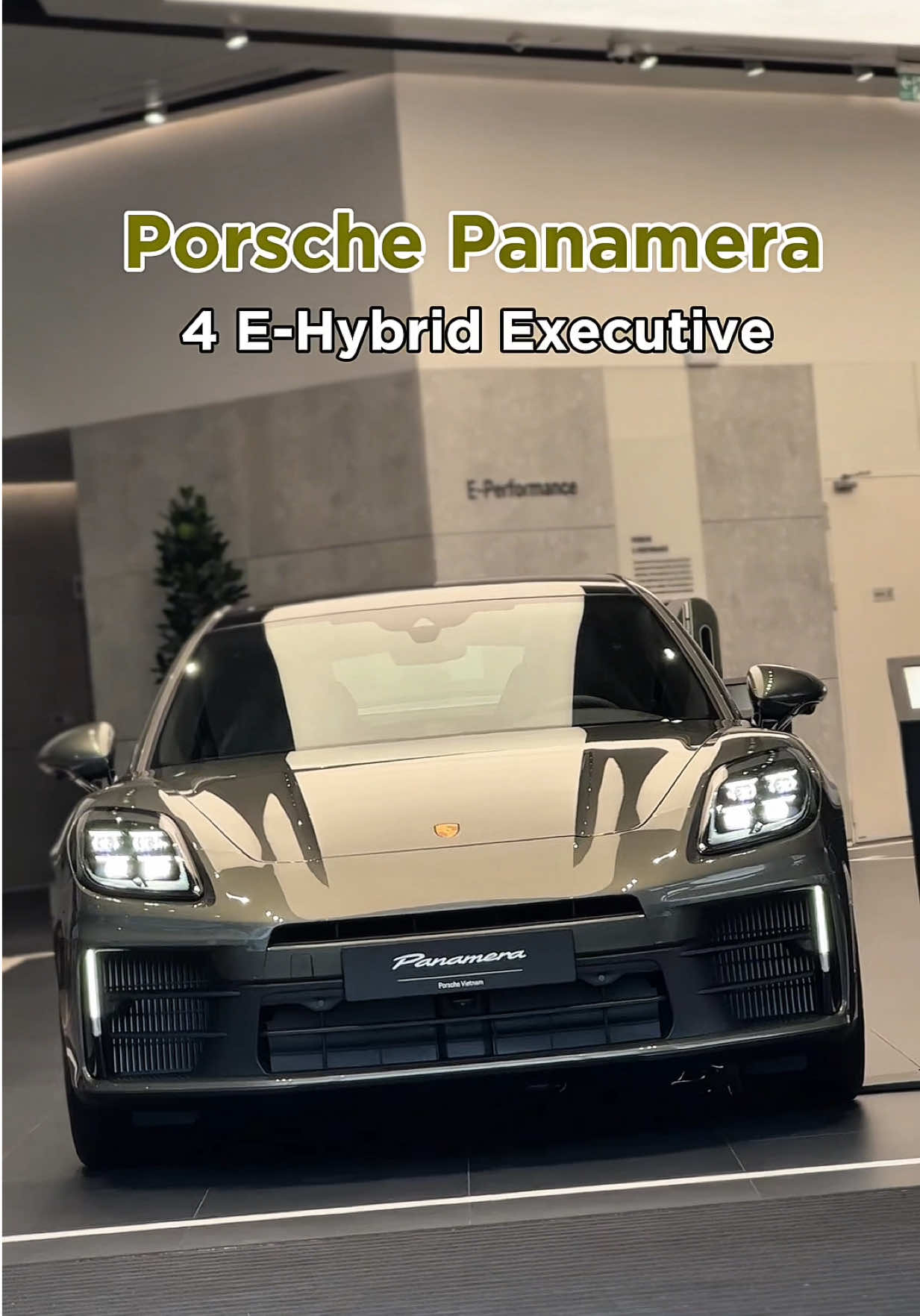 Khi nghệ thuật thiết kế hòa quyện cùng công nghệ hybrid – đây là mẫu xe Porsche Panamera 4 E-Hybrid Executive - Phiên bản xe với trục cơ sở dài cho không gian ghế sau rộng rãi xa hoa, là tất cả những gì bạn mơ ước  trên một thiết kế Sedan Thể Thao sang trọng. Liên hệ với Hồng để sở hữu chiếc xe trong mơ này nhé 🤗🤗🤗 #sandy_porschelife #porsche #panama #fypシ゚ #carsoftiktok 