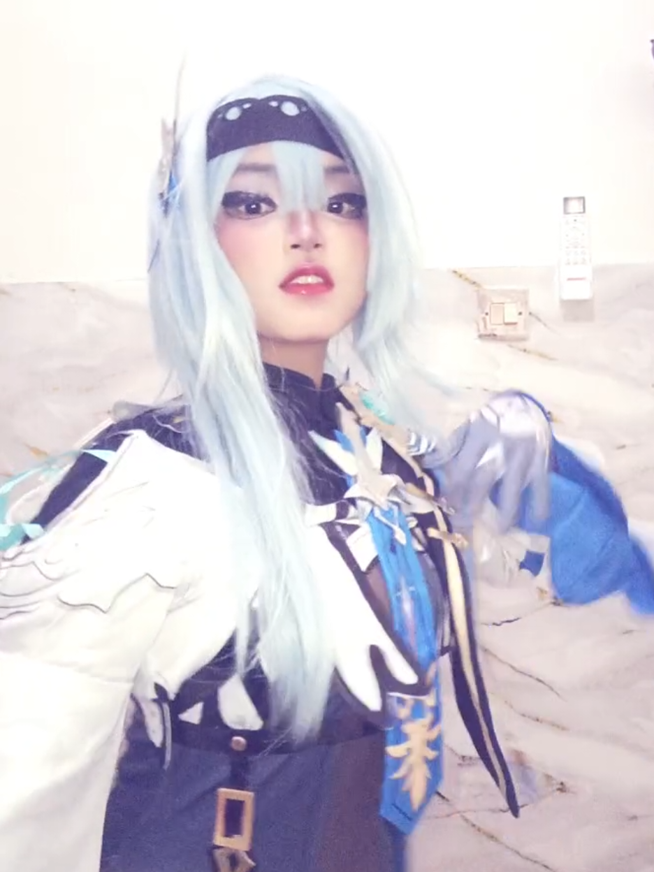 peligrosa 🔛🔝 #eula #GenshinImpact #cos #cosplayer #cosplay #coser #eulagenshinimpact #eulalawrence #eulacosplay #genshinimpactcosplay #eulagenshinimpactcosplay  #fypage #fypシ #explorepage #explore 