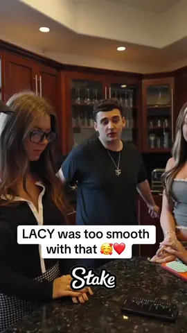 LACY was too smooth with that 🥰❤️ #Lacy #marlon #mckinley #mckinleyrichardson #jackdoherty #sadie #sadiemckenna #disney #disneyworld #faze #fazeclan #fyp #date #viral 