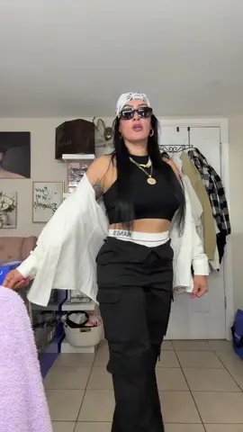 Love me a good themed party… #aaliyah #fitat40 #lifewithstef 