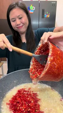 Sambal cakalang suwir pedas ,pertama ngolah pindang cakalang gengs #cici #id #ai #teknologi #aichatbot #AsistenAiCici #septiyapramawati #sambalcakalang #masakjadigampang 
