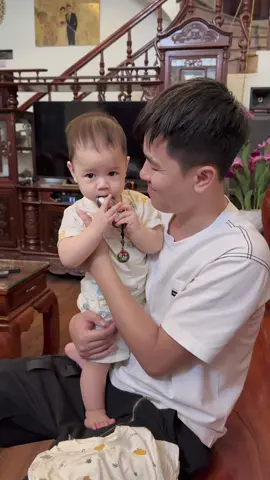 Quần áo đẹp anh rể mua #hienhoafamily #tranguytin 