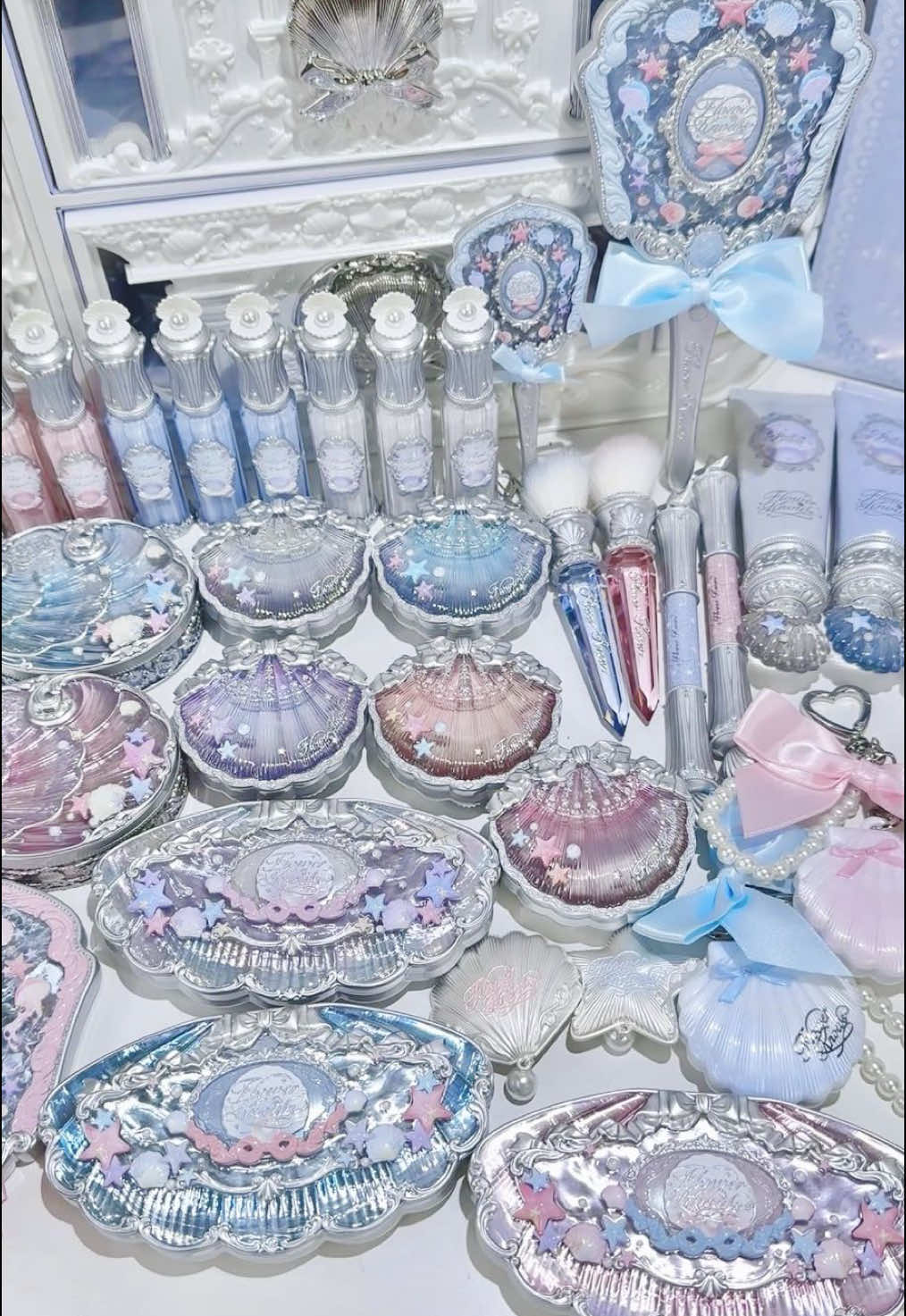Unboxing treasures from the deep… Shell's Jewel Collection is what happens when beauty meets ocean legend. 💎🐚#flowerknows#shellsjewel#shellsjewelcollection#makeup#asmr#unboxing#makeupasmr#makeuphaul#makeupcollection#swatches#beauty#summervibes#oceancore#oceandreams#pearlcore#aesthetic#blueaesthetic