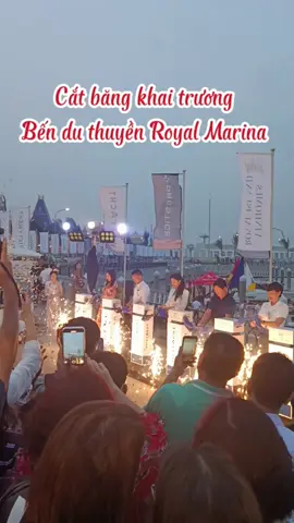 🎉 Bến du thuyền siêu sang chính thức đi vào hoạt động tại Vinhomes Vũ Yên. Xứng tầm siêu đô thị đảo trong lòng phố. 🌟 #benduthuyen #vinvuyen #vinhomesroyalisland #royalmarina #vietyacht 