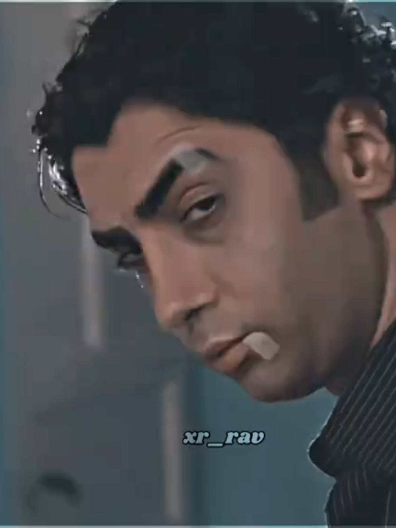 النظرات مراد علمدار وادي الذئاب #وادي_الذئاب #مراد_علمدار #kurtlarvadisipusu #polatalemdar #tranding #ترند_تيك_توك #4k #edit #ترند 
