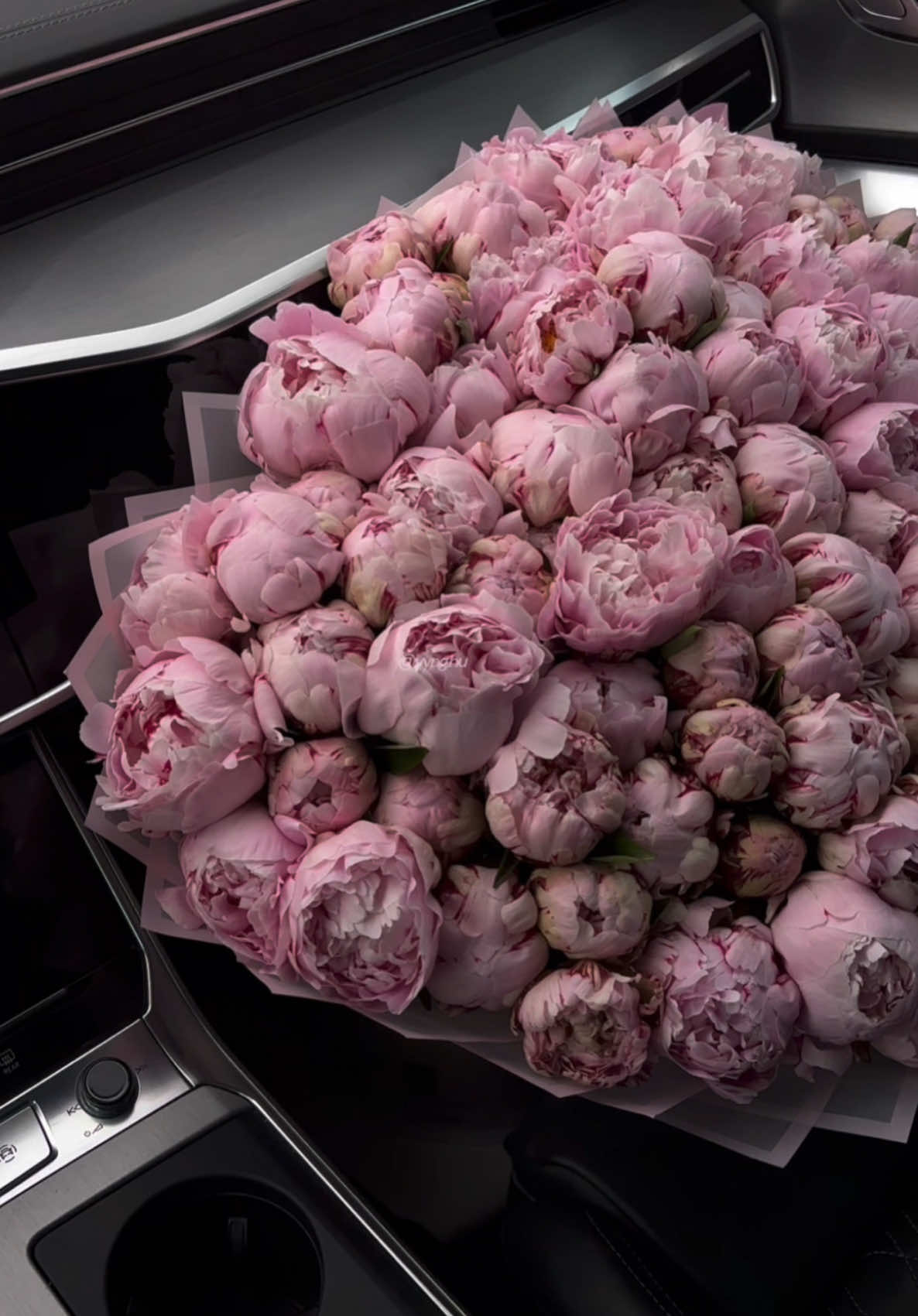 love letter written in flowers, thank you & love you lots hubby 💗🥹  #peonies #peonieseason #favorite #spoiled 