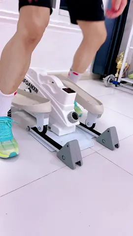 RIFOAM เครื่องเดินวงรี ลู่เดินกึ่งสเต็ป mini Elliptical machine อีลิปติคัล จักรยานอากาศ ออกกำลังกายแบบแอโรบิก#อุปกรณ์ออกกำลังกาย #ออกกำลังกายที่บ้าน #สร้างกล้ามเนื้อ #เบิร์นไขมัน #อิลิปติคอล #เครื่องเดินวงรีพกพาได้ #เครื่องเดินวงรี #elliptical #ปั้นหุ่นแซ่บ #รักสุขภาพ 