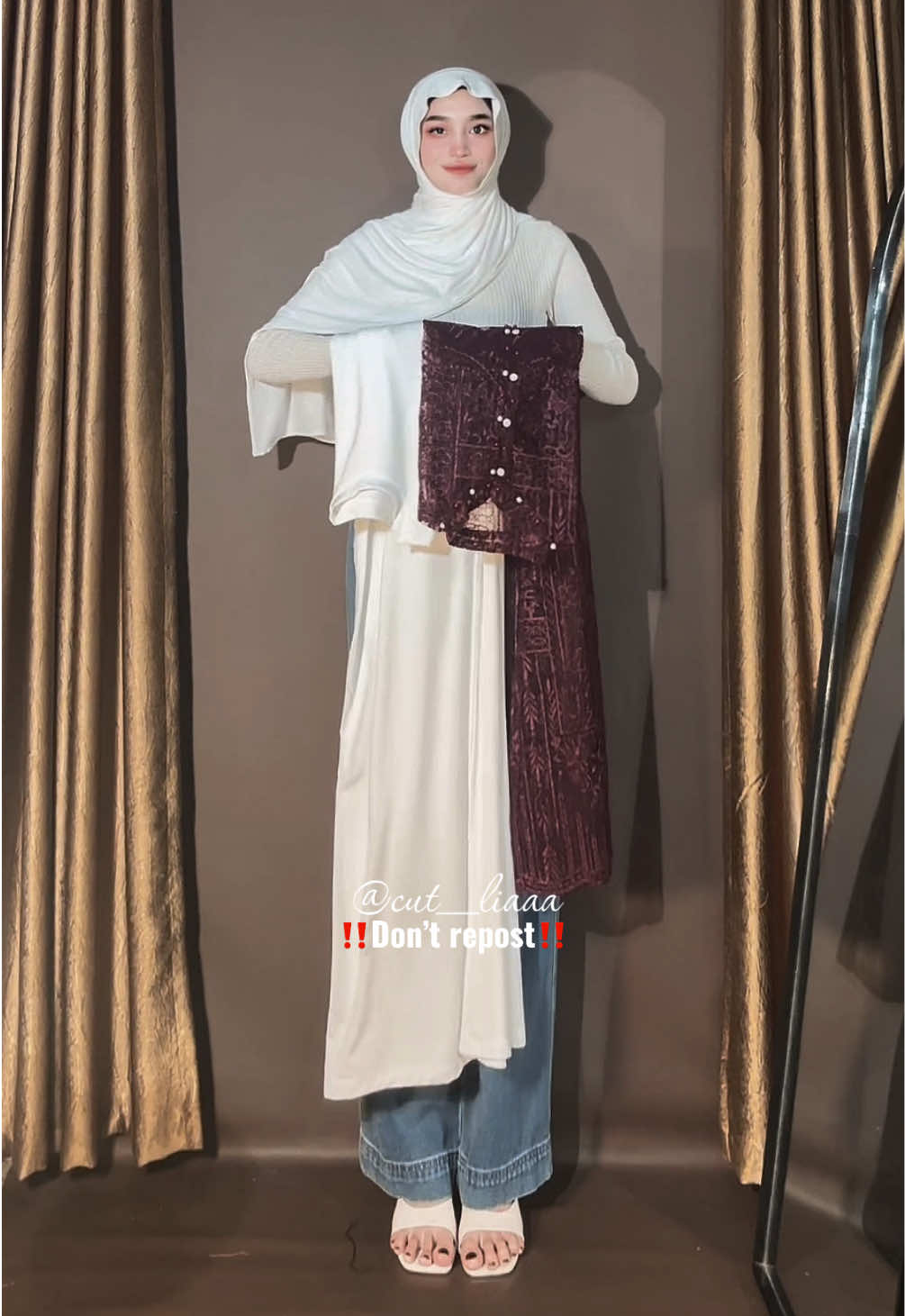 Cantik bgt outer brokat drinya @Perabu id #outfitkondangan #outfitlebaran #tunikbrokat #outerbrokat #outerkondangan #outerbrokat 
