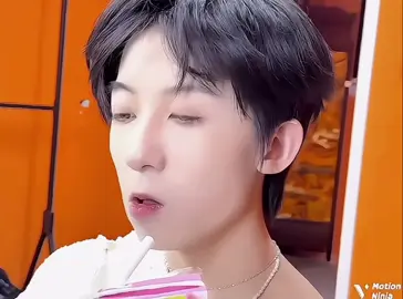 #Capcut# nhìn ảnh đẹp trai hok còn ngầu nữa chứ 😍😍🥰🥰❤️❤️ hihi