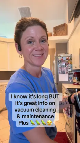 Yall I can’t even with these birds 🦜🦜😂 But I do love a good Shark vacuum. This one is great because it has a light on the handle part and the base of the vacuum. Living in #SWFL most people don’t have much carpet so I’m not too concerned with the suction strength of the smaller vacuum.  #allclean #vacuum #nontoxicproducts #nontoxic #nontoxiccleaning #cleaning #clean #professionalcleaning 
